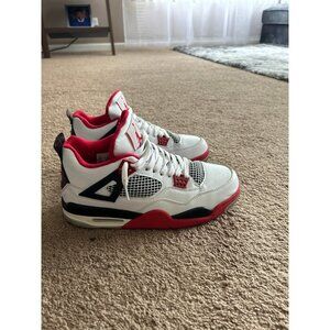Men’s Jordan 4’s Fire Red